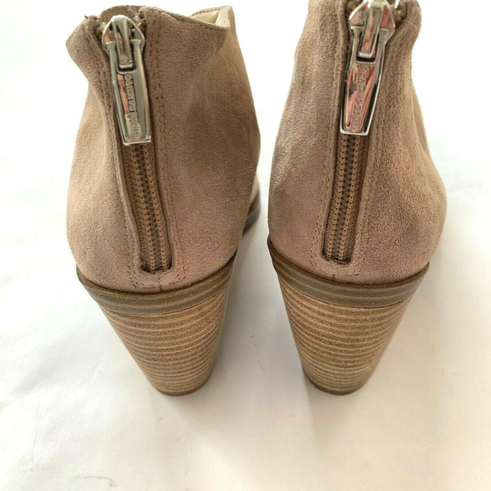 SOLD!NWOB! Vince Camuto Taupe Suede Ginsel Bootie - Picture 5 of 7